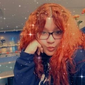 Meet your Posher, Ivonne m.